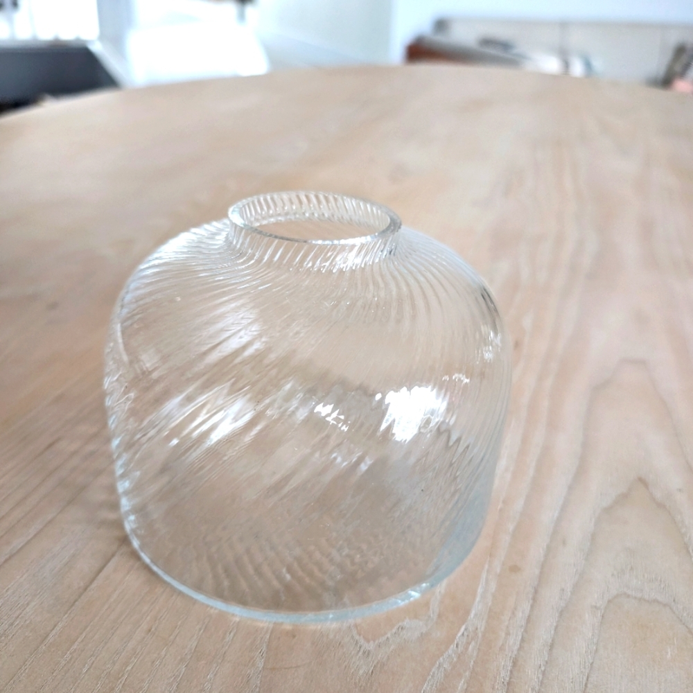 Swirl Ribbed Glass Vase